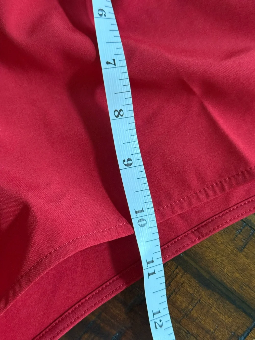 Nike Dri-FIT Running Shorts Women’s Small Red NWOT Zip Pocket